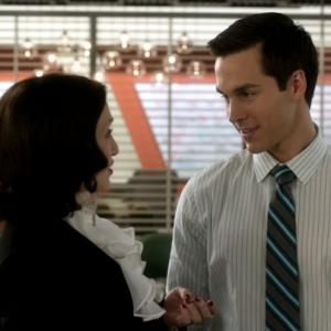 Still of Bebe Neuwirth and Chris Wood in Browsers