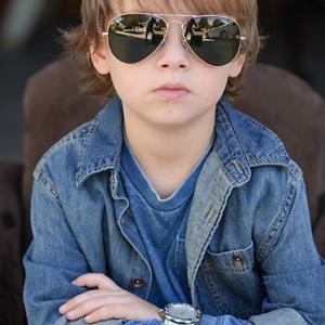 Cool kid Finn Carr- 5