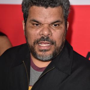 Luis Guzman at event of The Gunman 2015