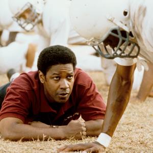 Still of Denzel Washington in Remember the Titans 2000