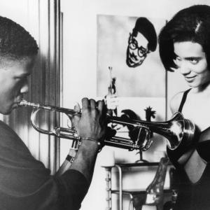 Still of Denzel Washington and Cynda Williams in Mo Better Blues 1990