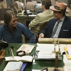 Still of Johnny Depp and Bruce Robinson in Romo dienorastis (2011)