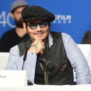 Johnny Depp at event of Juodosios misios (2015)