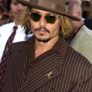 Johnny Depp at event of Karibu piratai: Juodojo perlo prakeiksmas (2003)