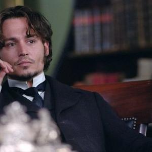 Inspector Abberline (Johnny Depp), promoted out of Whitechapel after years of service, finds himself assigned once again to the seedy district to lead the Ripper investigation.