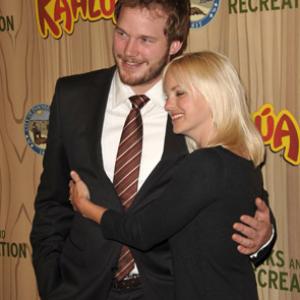 Anna Faris and Chris Pratt at event of Parks and Recreation 2009