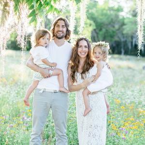 Adam, his wife Madison, and their twins Rexy and Sloan
