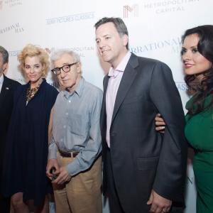 Woody Allen, Parker Posey, Monica Rose and P. Rose at event of Neracionalus zmogus (2015)
