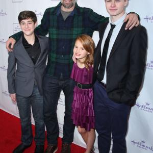 Away  Back Peterson family at the LA red carpet premiere with Jason Lee Jaren Lewison and Maggie Jones