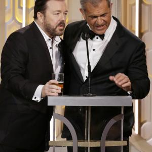 Mel Gibson and Ricky Gervais at event of 73rd Golden Globe Awards (2016)
