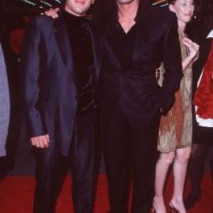 Billy Zane and Danny Nucci at event of Titanikas 1997