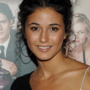 Emmanuelle Chriqui at event of Elizabethtown 2005