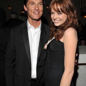 Matthew McConaughey and Emma Stone at event of Ghosts of Girlfriends Past (2009)