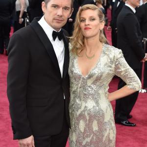 Ethan Hawke and Ryan Hawke at event of The Oscars 2015