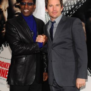 Ethan Hawke and Wesley Snipes at event of Brooklyns Finest 2009