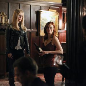 Still of Ian Somerhalder, Claire Holt and Cassidy Freeman in Vampyro dienorasciai (2009)