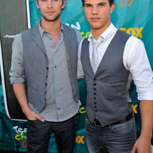 Taylor Lautner and Chace Crawford