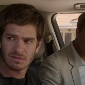Still of Michael Shannon and Andrew Garfield in 99 Homes 2014