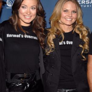 Jennifer Morrison and Olivia Wilde at event of Hausas 2004