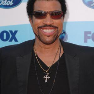 Lionel Richie at event of American Idol The Search for a Superstar 2002