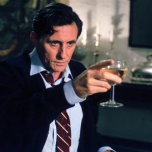 Still of Gabriel Byrne in Wah-Wah (2005)