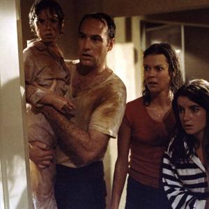 Still of Dominique Dunne JoBeth Williams Craig T Nelson and Oliver Robins in Poltergeist 1982