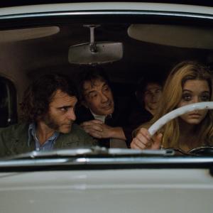 Still of Jordan Christian Hearn Joaquin Phoenix Martin Short and Sasha Pieterse in Inherent Vice