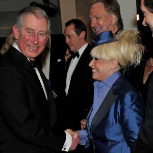Prince Charles and Barbara Windsor at event of Alisa stebuklu salyje 2010