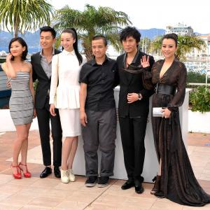 Ye Lou, Lei Hao, Hao Qin, Yawen Zhu, Xi Qi and Fangyuan Chang at event of Fu cheng mi shi (2012)
