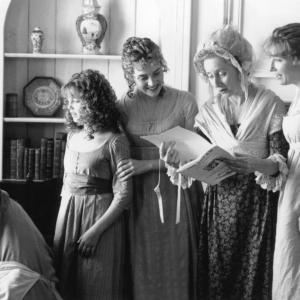 Still of Emma Thompson, Kate Winslet, Emilie François and Gemma Jones in Sense and Sensibility (1995)