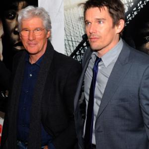 Richard Gere and Ethan Hawke at event of Brooklyns Finest 2009