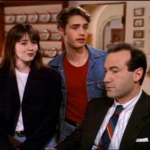 Still of Jason Priestley, Shannen Doherty and James Eckhouse in Beverli Hilsas, 90210 (1990)