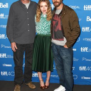 Brian Helgeland Emily Browning and Tom Hardy at event of Legenda 2015