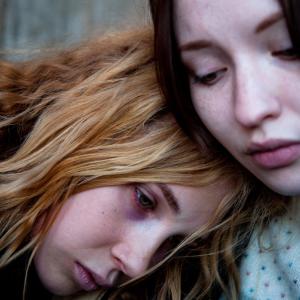 Still of Emily Browning and Juno Temple in Magic Magic (2013)