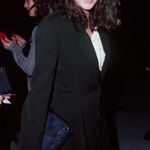 Diane Lane at event of Gatavi drabuziai (1994)