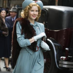 Still of Amy Adams in Miss Pettigrew Lives for a Day (2008)