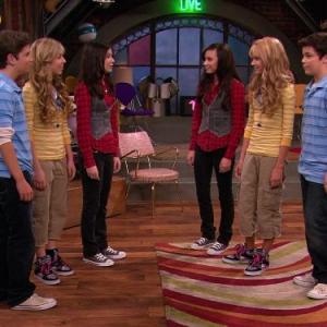 Still of Nathan Kress Miranda Cosgrove and Jennette McCurdy in iCarly 2007