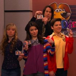 Still of Nathan Kress Jerry Trainor Miranda Cosgrove and Jennette McCurdy in iCarly 2007