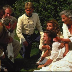 Still of Kenneth Branagh Kate Beckinsale Brian Blessed Emma Thompson Richard Briers Phyllida Law and Jimmy Yuill in Much Ado About Nothing 1993