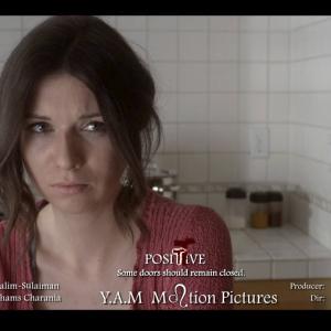 POSITIVEFilm production still of Melanie Friedrich