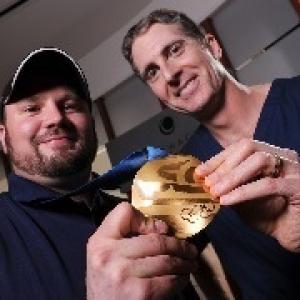 Dr Brian Boxer Wachler and Steven Holcomb with Olympic Gold