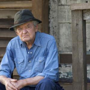 Still of Hal Holbrook in That Evening Sun (2009)
