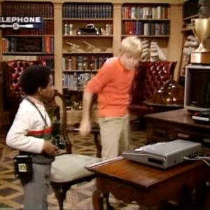 Still of Ricky Schroder and Gary Coleman in Silver Spoons 1982