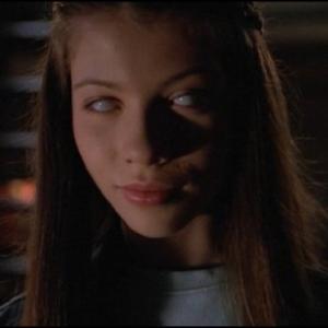 Still of Michelle Trachtenberg in Vampyru zudike (1997)