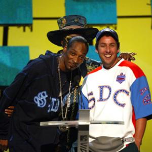 Adam Sandler and Snoop Dogg at event of MTV Video Music Awards 2003 (2003)