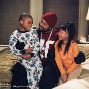 Still of Ice Cube, Aleisha Allen and Philip Bolden in Are We There Yet? (2005)