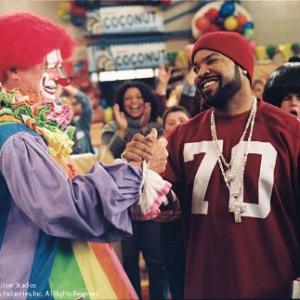 Still of Ice Cube and Jerry Hardin in Are We There Yet? (2005)