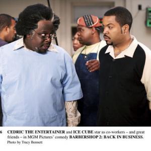 Still of Ice Cube Cedric the Entertainer and Leonard Earl Howze in Barbershop 2 Back in Business 2004