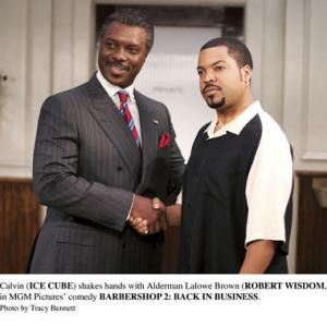 Still of Ice Cube and Robert Wisdom in Barbershop 2 Back in Business 2004