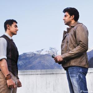 Still of Abhishek Bachchan and Aamir Khan in Dhoom:3 (2013)